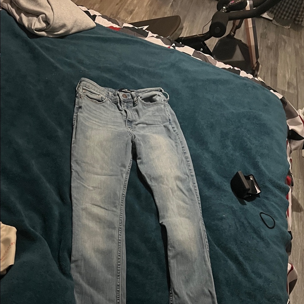 Hollister Women's Light Blue Skinny Jeans